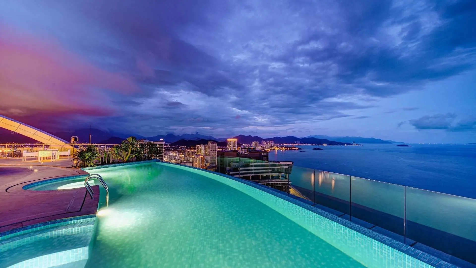 Panorama Beach Pearl Nha Trang Residences 0*,